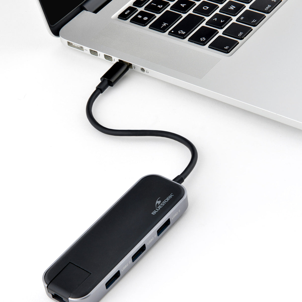 Hub USB-C Bluestork Hub Office (HDMI, RJ45, 3 × USB, USB-C Power Delivery) – vue 3